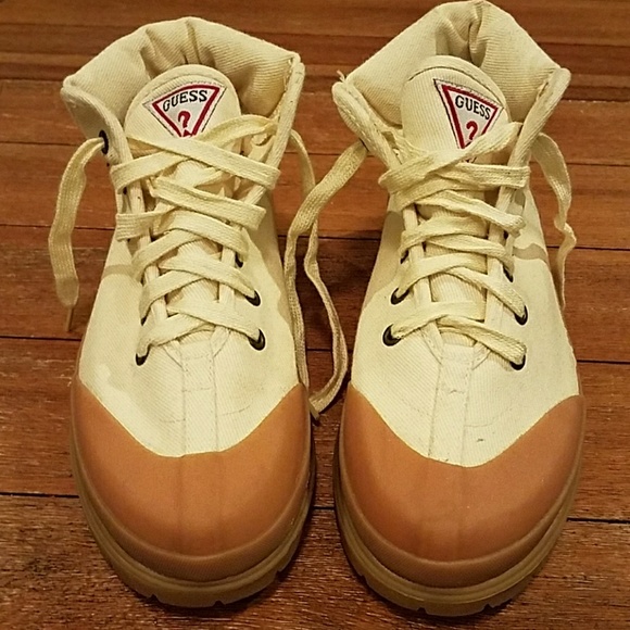 guess canvas boots